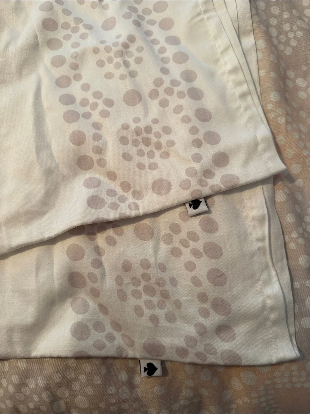 2 Kate Spade NY White Decorative Pillow Sham